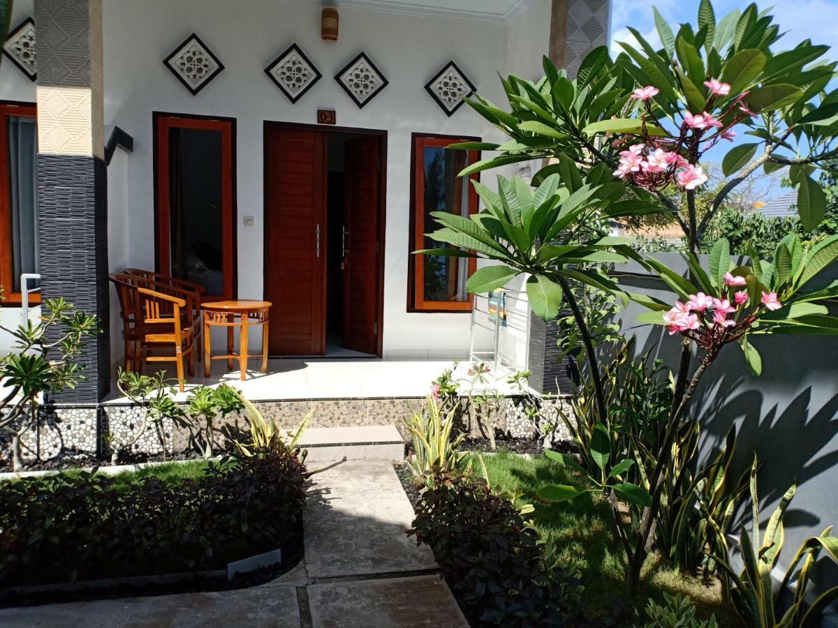 Dwiki Putra Home Stay นูซาเลมโบงัน ภายนอก รูปภาพ